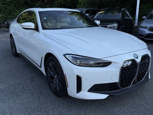 Used 2023 BMW i4 eDrive35 w/ Premium Package RWD image 20