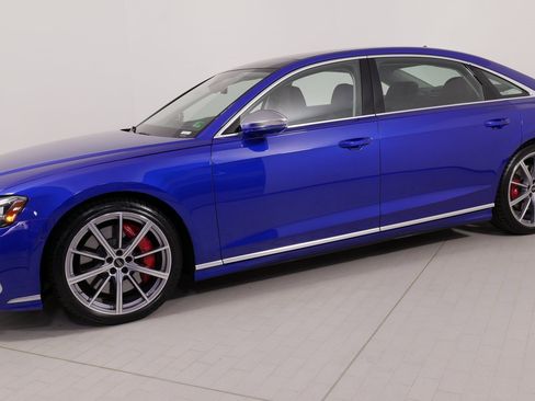 Used 2023 Audi S8 w/ S8 Comfort Plus Package image 1
