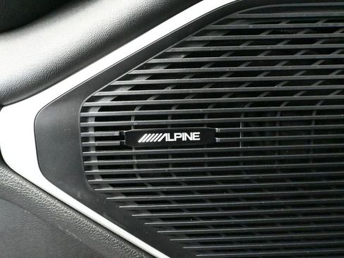 Used 2024 Jeep Wagoneer Series II w/ Flexible Seating Group AWD/4WD image 21