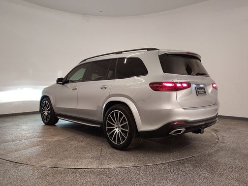 New 2026 Mercedes-Benz GLS 450 4MATIC image 3