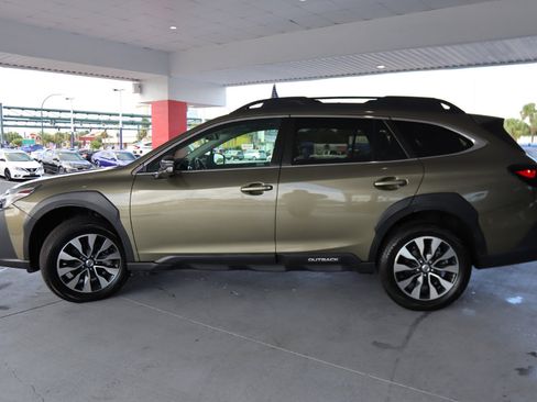 Used 2023 Subaru Outback Limited image 9