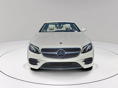 Used 2018 Mercedes-Benz E 400 4MATIC Cabriolet image 3