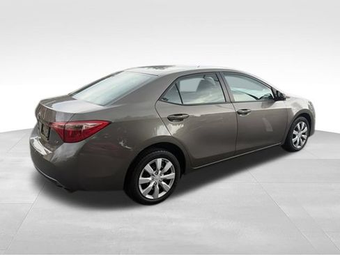 Used 2017 Toyota Corolla LE FWD image 22