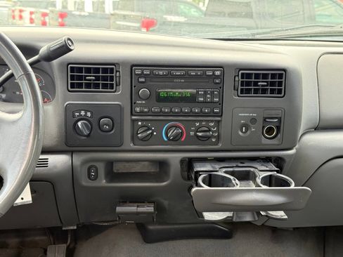 Used 2002 Ford F250 4x4 SuperCab Super Duty image 19