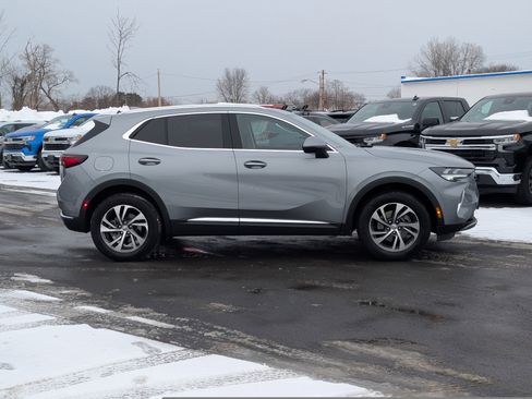 Used 2023 Buick Envision Essence image 8