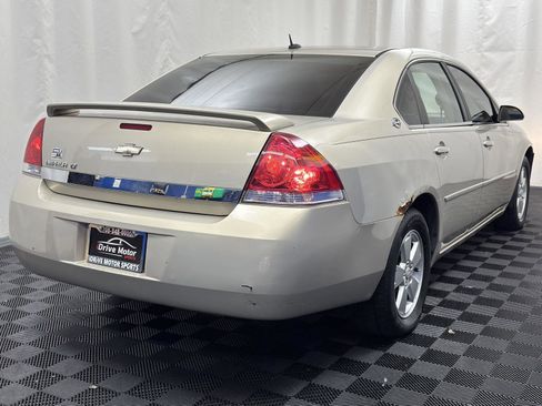 Used 2008 Chevrolet Impala LT w/ Luxury Edition Package image 8