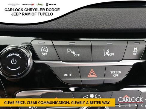 New 2026 Chrysler Voyager LX image 34