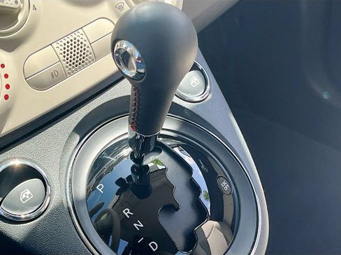 Used 2019 FIAT 500 Pop FWD image 14