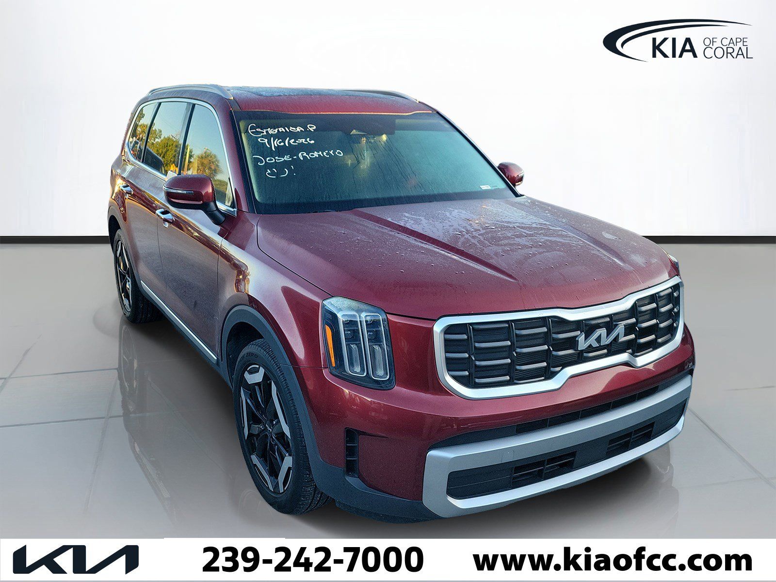 Certified 2023 Kia Telluride S w/ S Sunroof Package AWD/4WD image 1