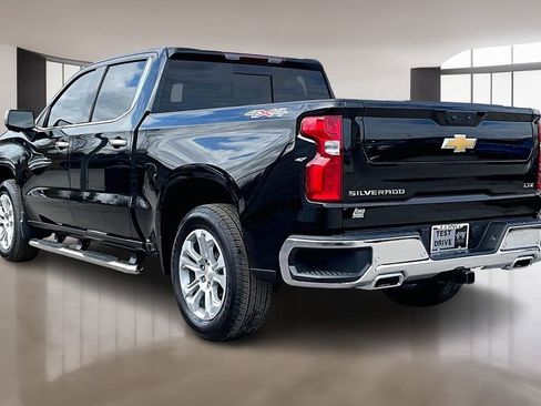 New 2026 Chevrolet Silverado 1500 LTZ w/ LTZ Premium Package AWD/4WD image 3