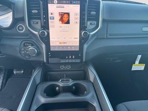 New 2025 RAM 1500 Big Horn AWD/4WD image 11