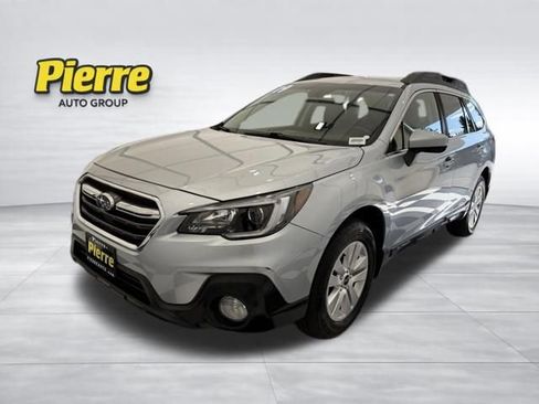 Used 2019 Subaru Outback 2.5i Premium AWD/4WD image 1
