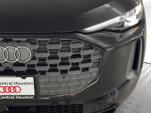 New 2025 Audi Q5 Premium Plus AWD/4WD image 11