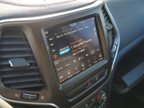 Certified 2022 Jeep Cherokee Trailhawk w/ Sound & Nav Group image 12