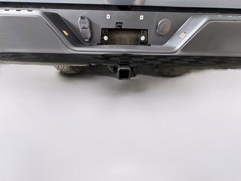 Used 2022 Chevrolet Silverado 1500 Custom Trail Boss AWD/4WD image 31