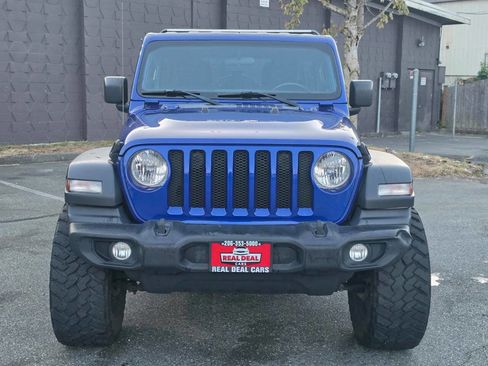 Used 2020 Jeep Wrangler Unlimited Sport S AWD/4WD image 2