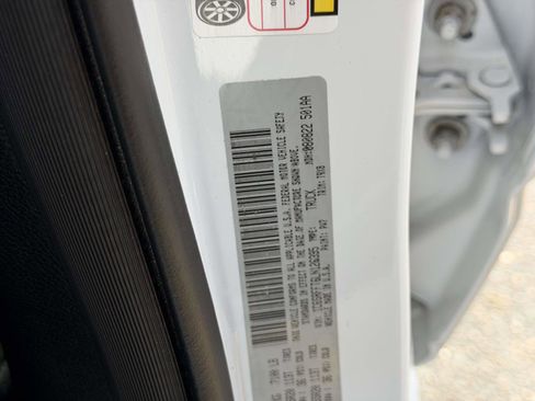 Used 2020 RAM 1500 Big Horn AWD/4WD image 20