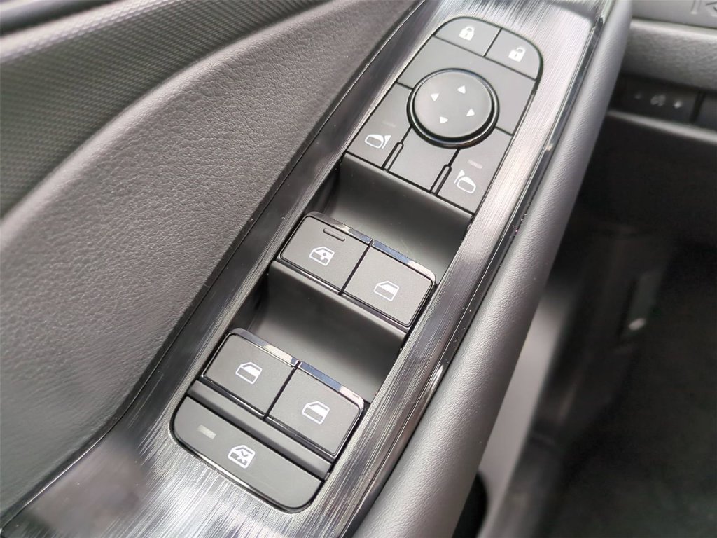 New 2026 Nissan Rogue S FWD image 9