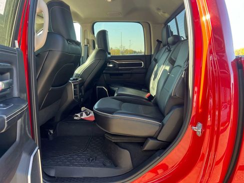 Used 2022 RAM 3500 Laramie image 15