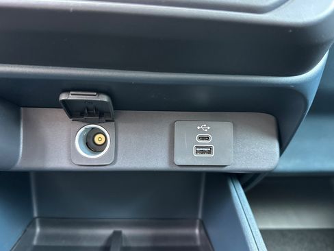 New 2025 Ford Maverick Lobo image 25