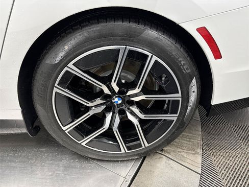 New 2026 BMW i7 xDrive60 AWD/4WD image 27
