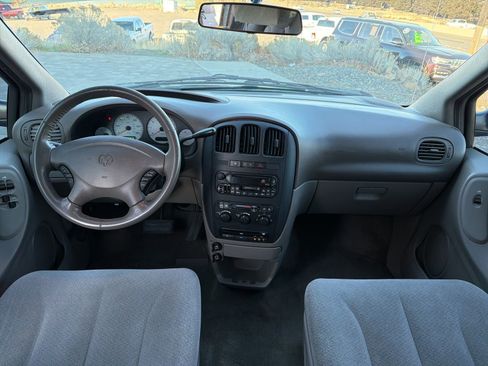 Used 2003 Dodge Grand Caravan Sport FWD image 15
