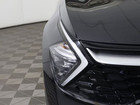 Certified 2023 Kia Sportage EX image 13