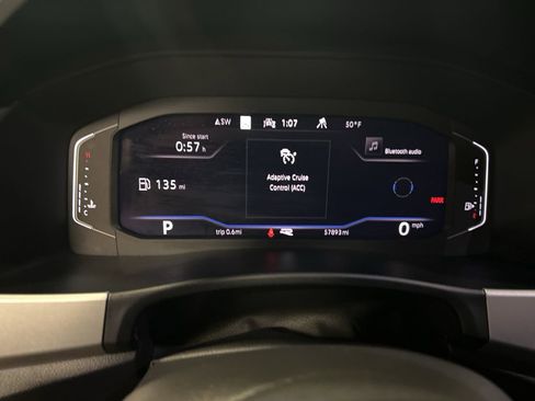 Used 2023 Volkswagen Atlas Cross Sport SEL R-Line image 31