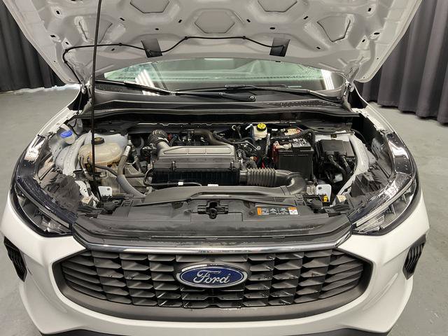 Used 2023 Ford Escape Active w/ Cold Weather Package FWD image 16