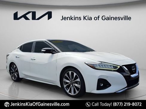 Used 2023 Nissan Maxima Platinum w/ Sport Mat Group FWD image 1