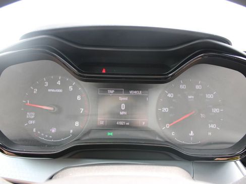 Used 2024 Chevrolet Trax LS w/ LS Convenience Package FWD image 16