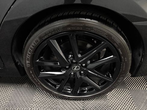 Used 2019 Lexus GS 350 F Sport image 18