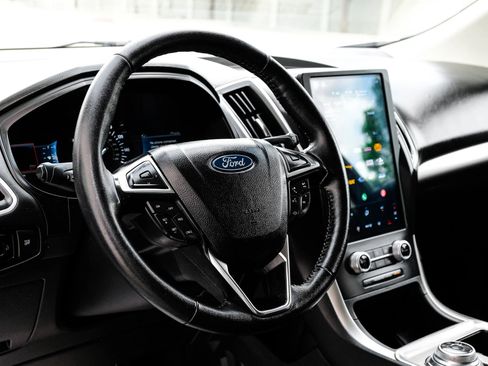 Used 2024 Ford Edge SEL AWD/4WD image 25