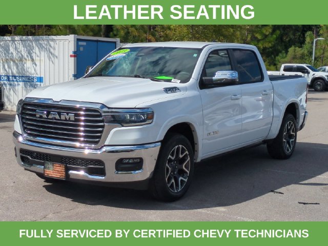 Used 2025 RAM 1500 Laramie AWD/4WD image 10
