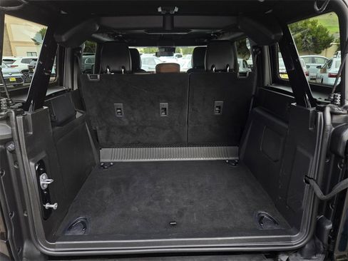 Used 2024 Ford Bronco Outer Banks image 32