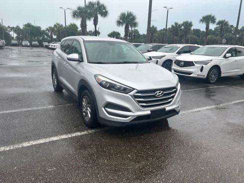 Used 2018 Hyundai Tucson SE AWD/4WD image 7