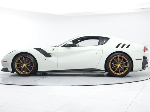 Used 2017 Ferrari F12tdf RWD image 4