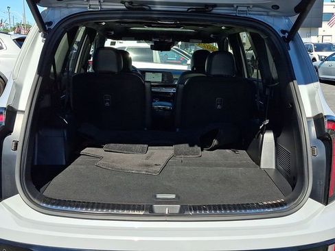 Certified 2024 Kia Telluride SX Prestige X-Line AWD/4WD image 30
