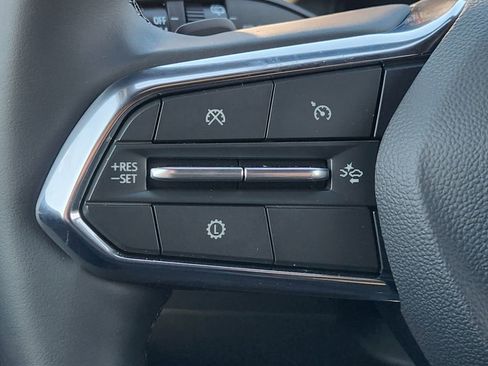 New 2026 Chevrolet Equinox LT w/ Convenience Package II image 28