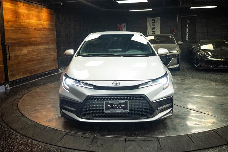 Used 2022 Toyota Corolla SE FWD image 4