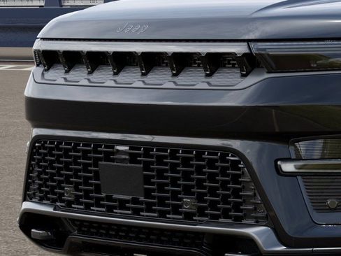 New 2026 Jeep Grand Wagoneer Limited AWD/4WD image 11