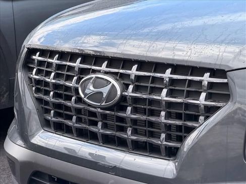 Used 2025 Hyundai Venue SEL FWD image 36