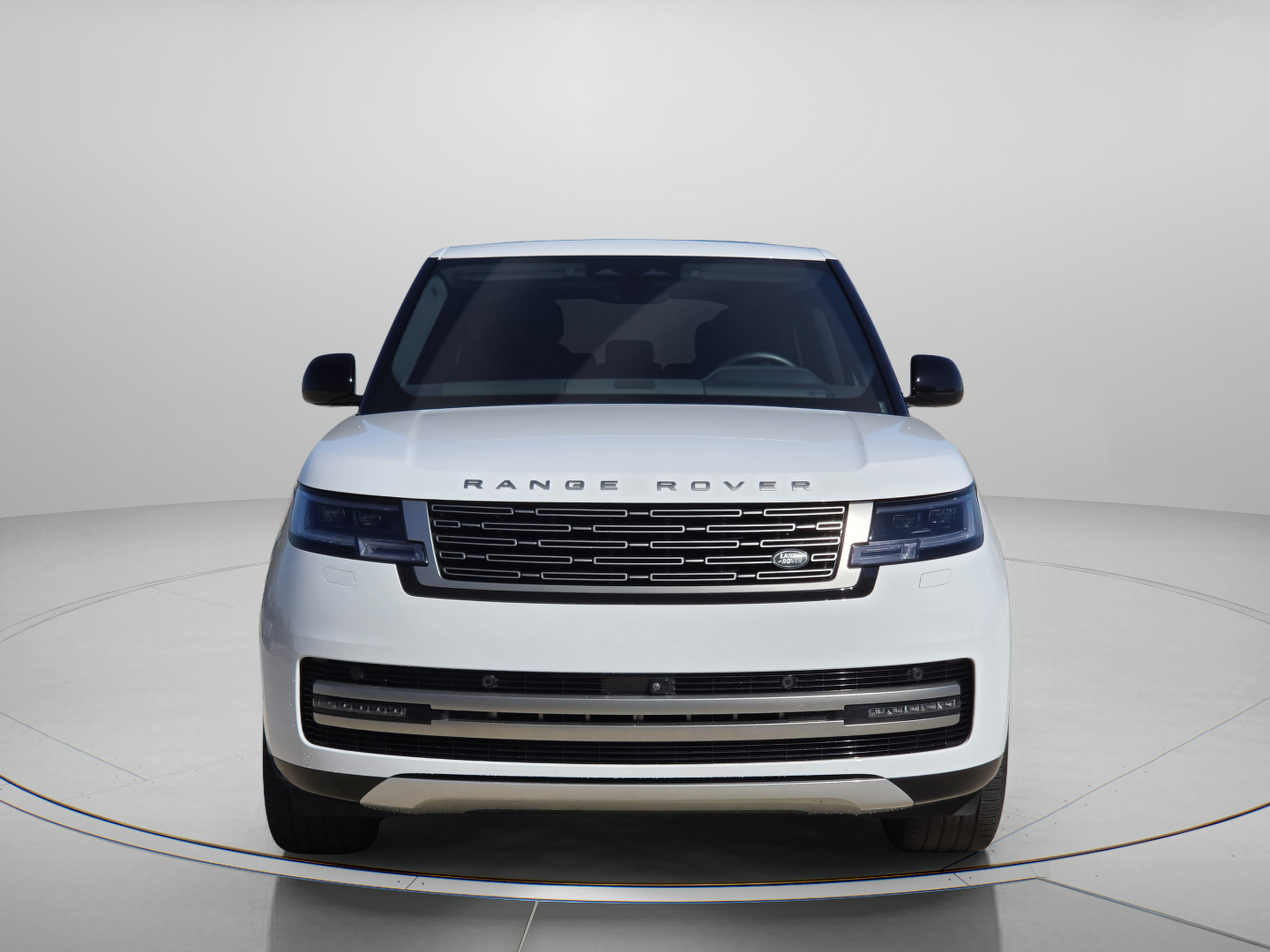 Certified 2025 Land Rover Range Rover SE AWD/4WD image 6