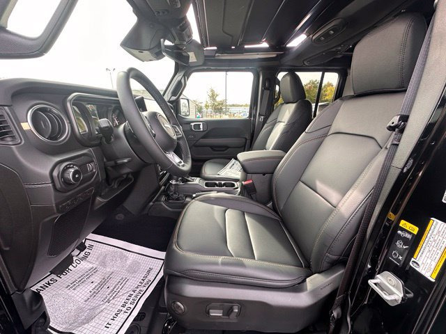 New 2027 Jeep Wrangler Unlimited Sahara AWD/4WD image 21