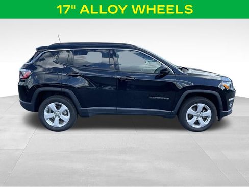Used 2021 Jeep Compass Latitude AWD/4WD image 6
