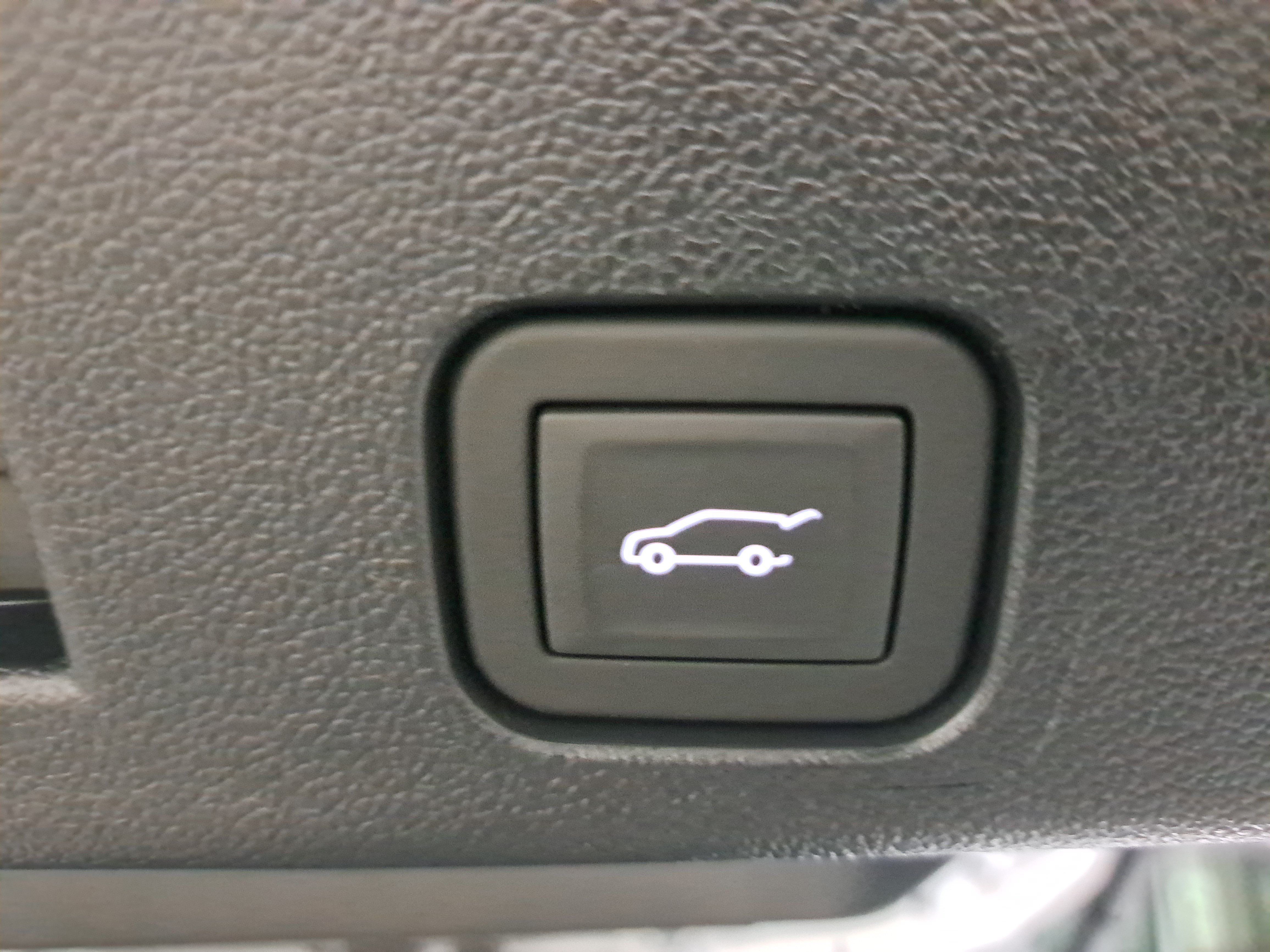 Used 2026 Buick Enclave Sport Touring w/ Power Package FWD image 14