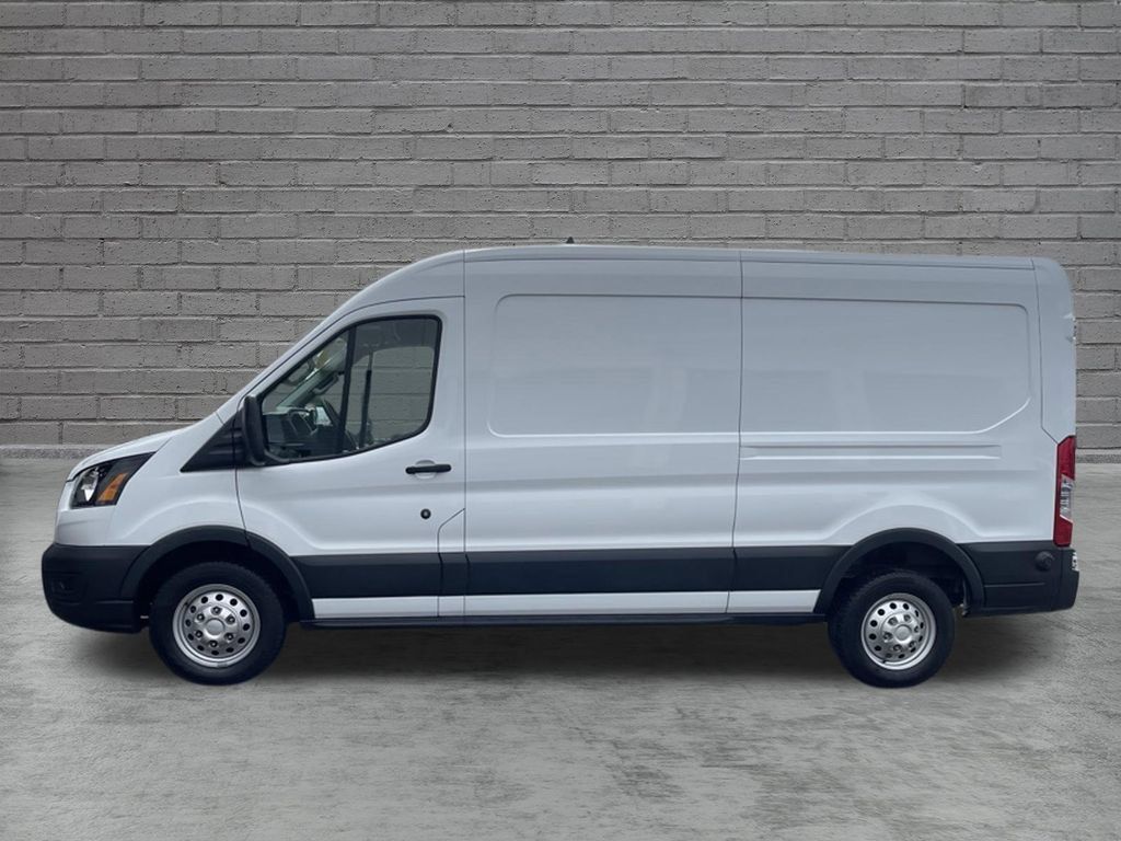 Used 2024 Ford Transit 250 148 Medium Roof Extended AWD w/ Load Area Protection Package image 4