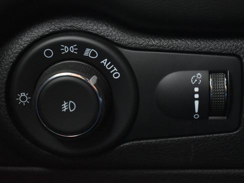 Used 2023 Dodge Durango R/T AWD/4WD image 21