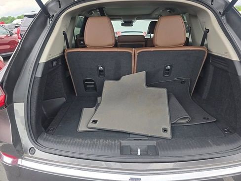 Used 2025 Acura MDX SH-AWD w/ Technology Package image 8