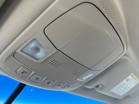 Used 2018 Lincoln MKZ Premiere w/ Magnetic Appearance Package image 23